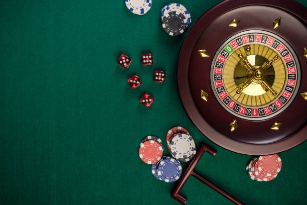 tokek mobile app interface showing live-dealer tables and sportsbook markets